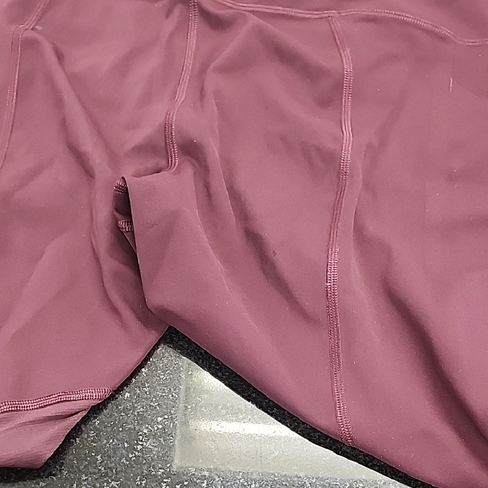 lululemon athletica Womens Leggings in Mauve Plum